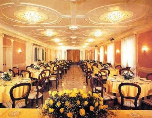 Park Hotel Villa Salzea Trofarello Экстерьер фото